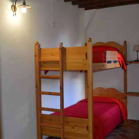 Relaxing Tuscan Getaway Asciano