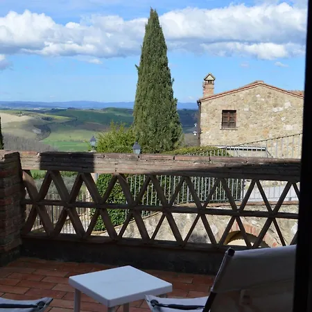 Relaxing Tuscan Getaway